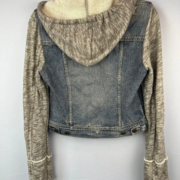 Free People Throwback Distressed Denim Jacket Hoodie‎ Size S Grunge Streetwear - Picture 11 of 11